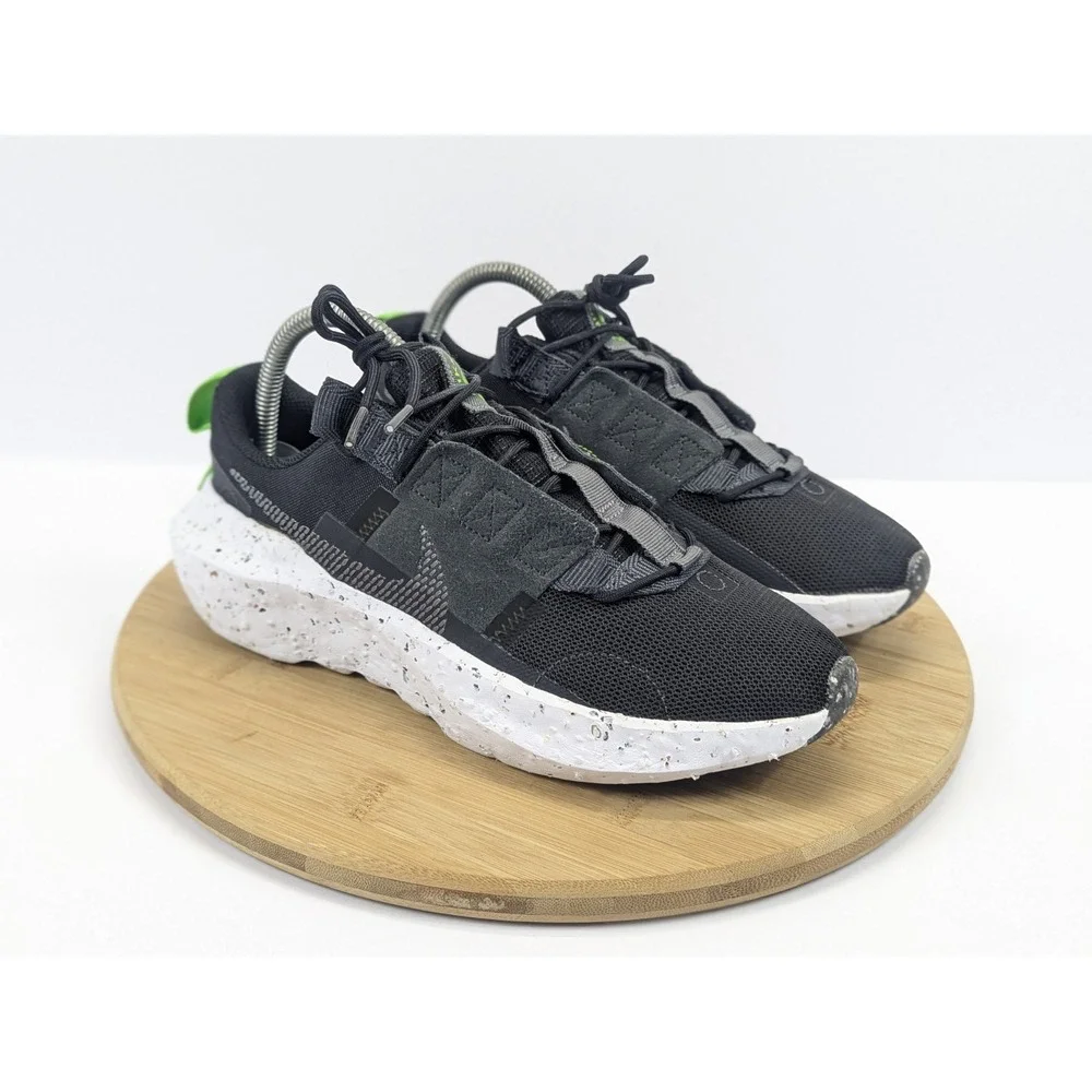 Nike very lightweight